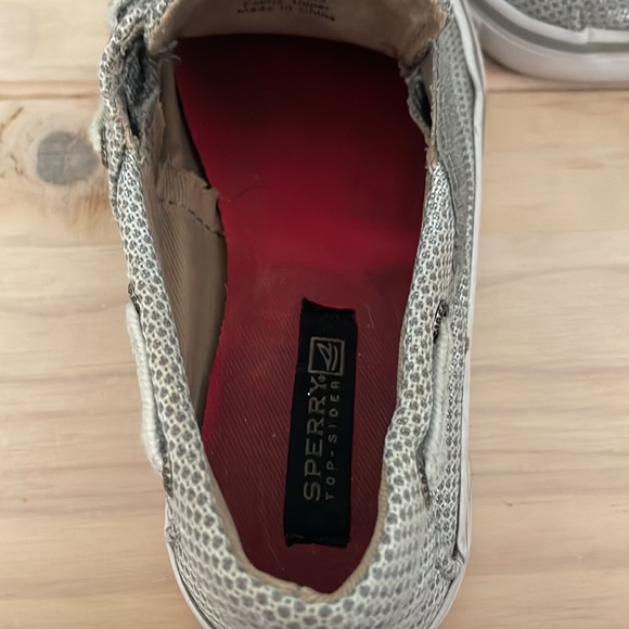 SPERRY TopSider girls silver boat shoes size 11 GUC - Picture 14 of 14